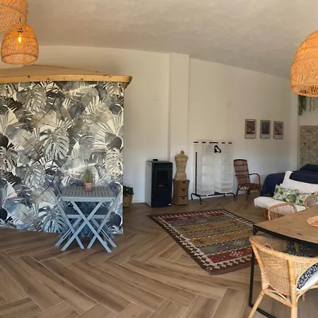 Casa de Férias Garage House *